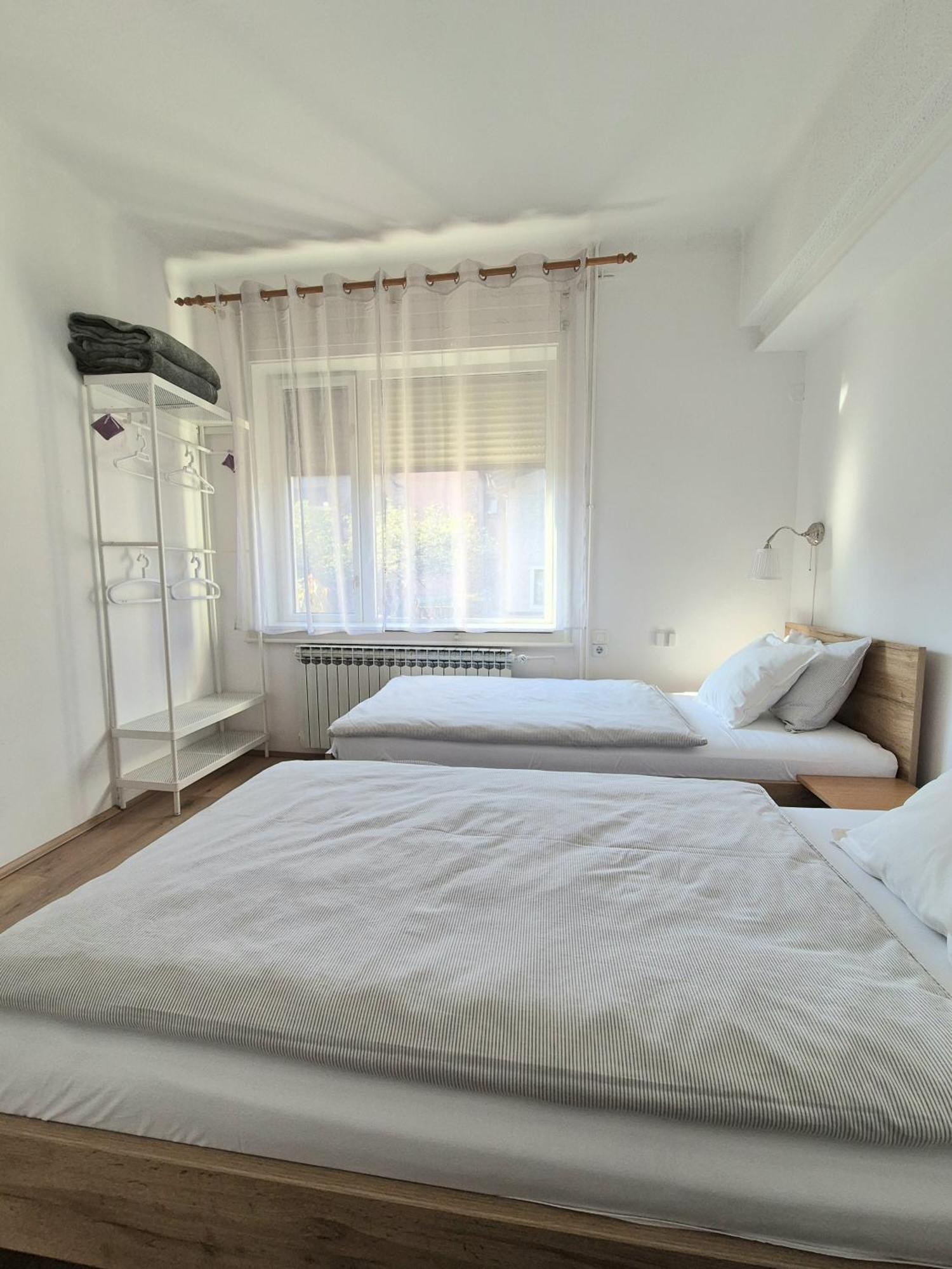 West Capital - Free Private Parking Apartment Zagreb Exterior photo